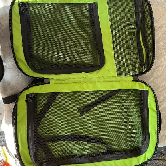 Cor Surf 28L travel backpack - Picture 3 of 6